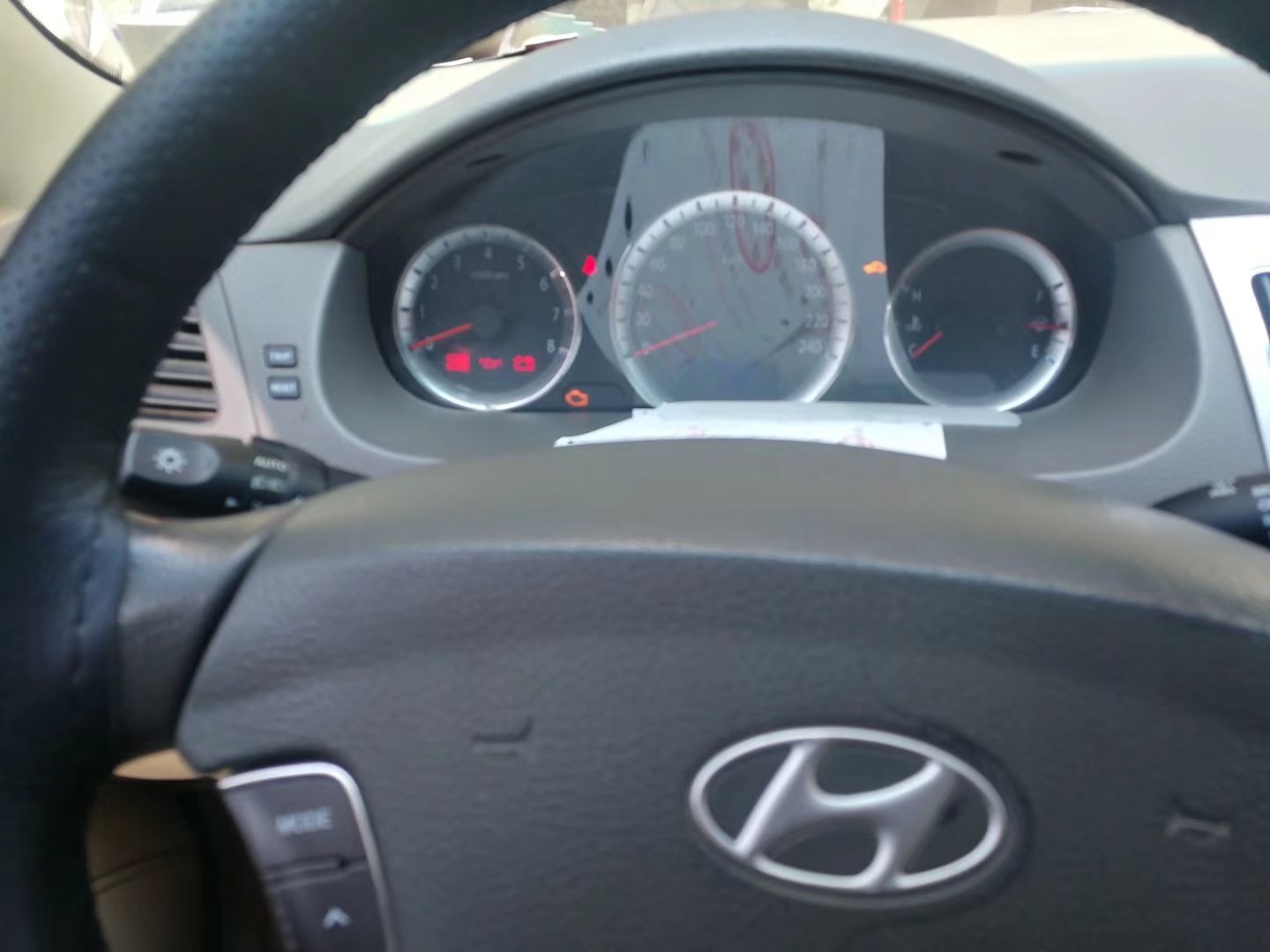 现代领翔发动机怠速不稳，行车时熄火，换一个配件解决两个问题