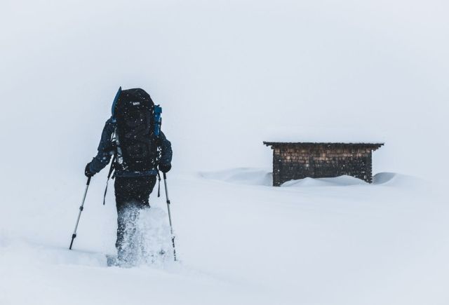 实用防雨户外鞋,户外鞋使用场景