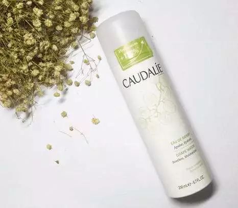 不到十块钱国货护肤品,不到100块买到全套护肤