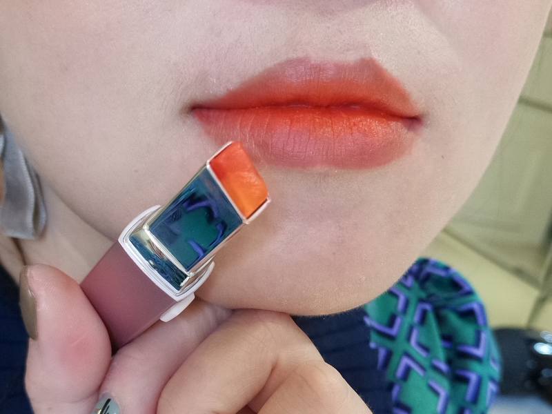 兰芝咬唇妆口红试色,兰芝双色唇膏