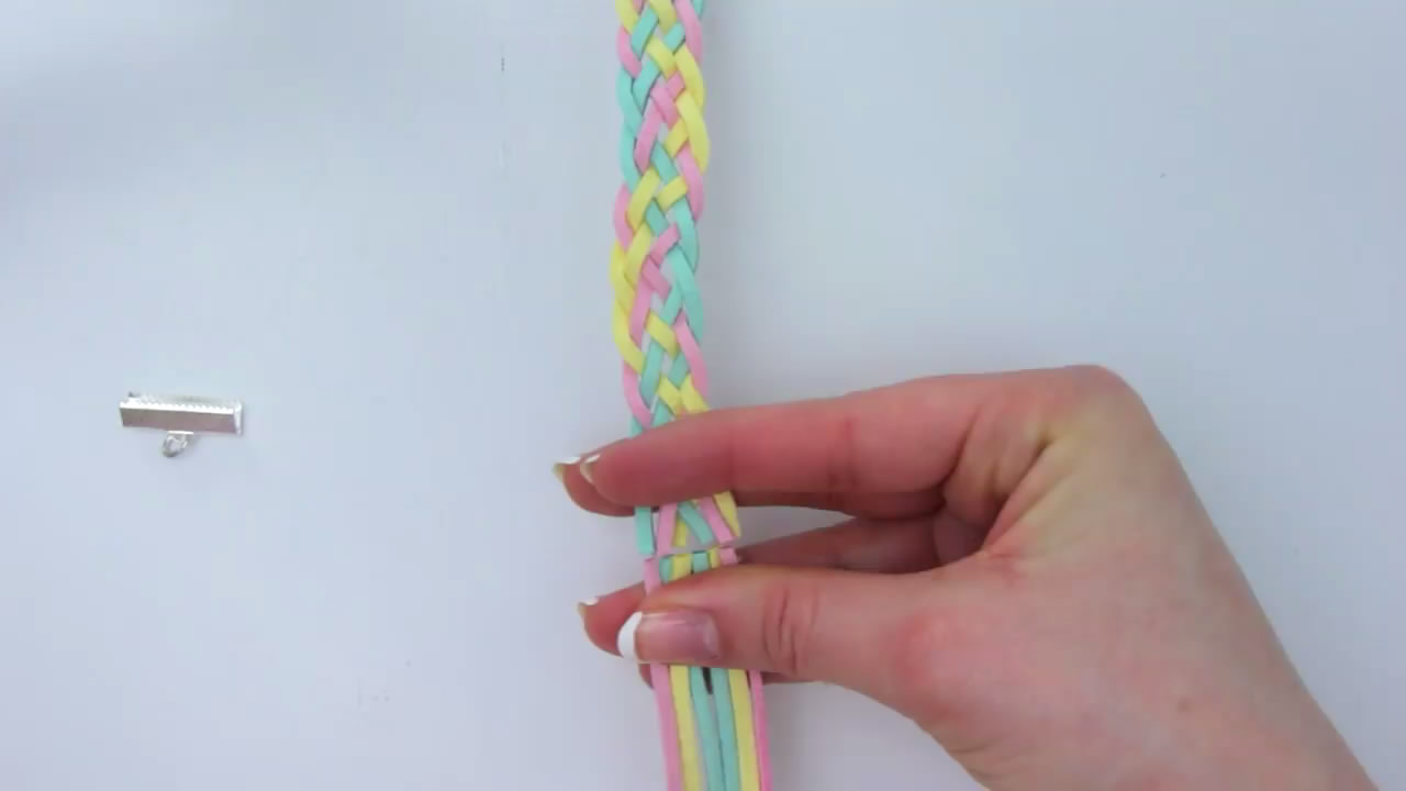 四种方法做手链,各种编织手链的做法