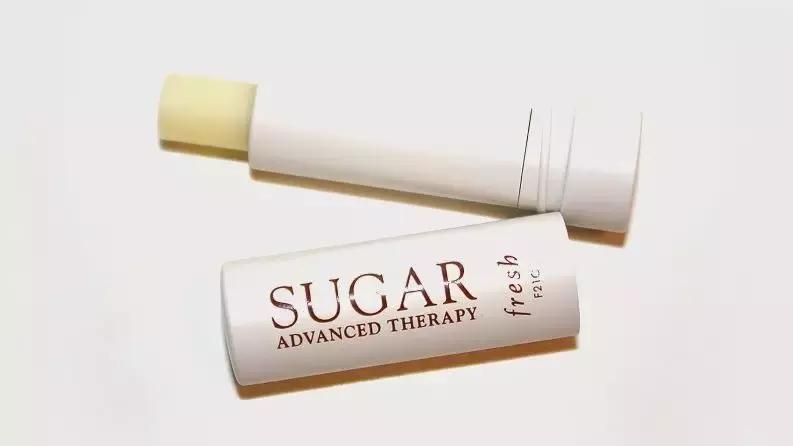 情人节收了一堆礼物,情人节送什么口红香水合适