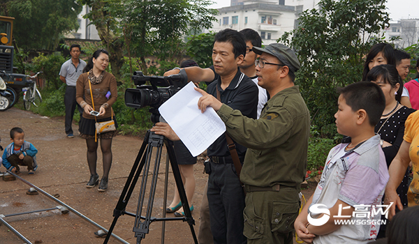 上高人|期待已久的自编自导的本土电影《上高之恋》即将上映