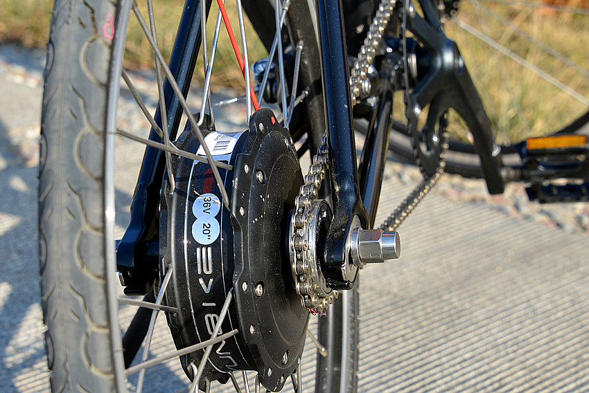 雅迪电动自行车怎么骑新手教程,菜鸟新手自行车骑行推荐