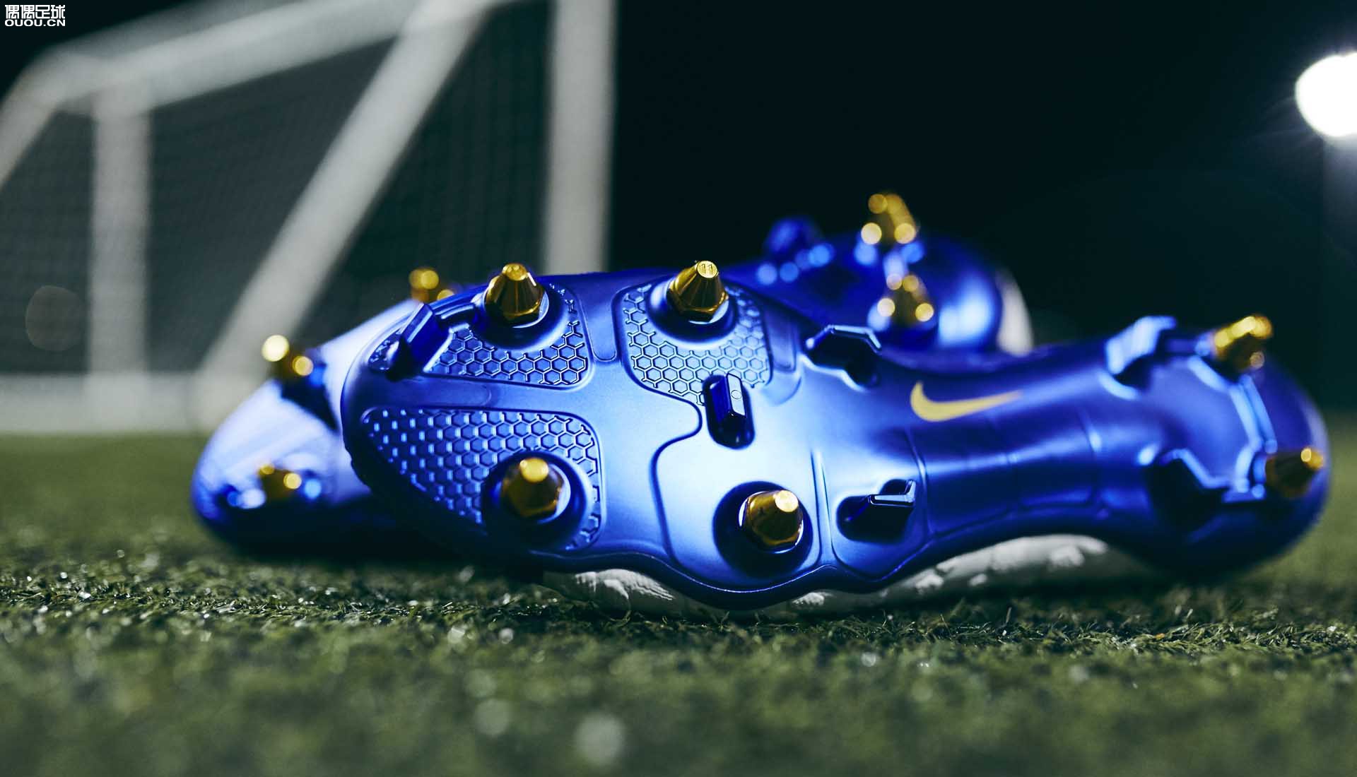 耐克限量竞技款,耐克hypervenomphantom3