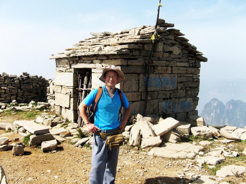十字岭鸡冠梯环线,南太行鸡冠梯最险处