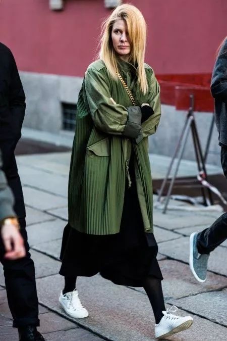 男人穿黑色连裤袜的正确方法,黑色连裤袜的正确穿法