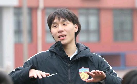 权健球员张修维近况,权健队员帕托张修维