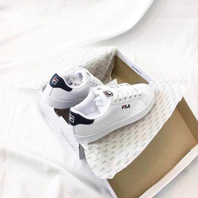 「10款百搭球鞋」，简约而不简单！亲民的价格，还不快收藏！