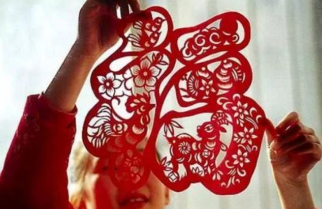 二十三，糖瓜粘，灶王老爷多美言！快过年啦！