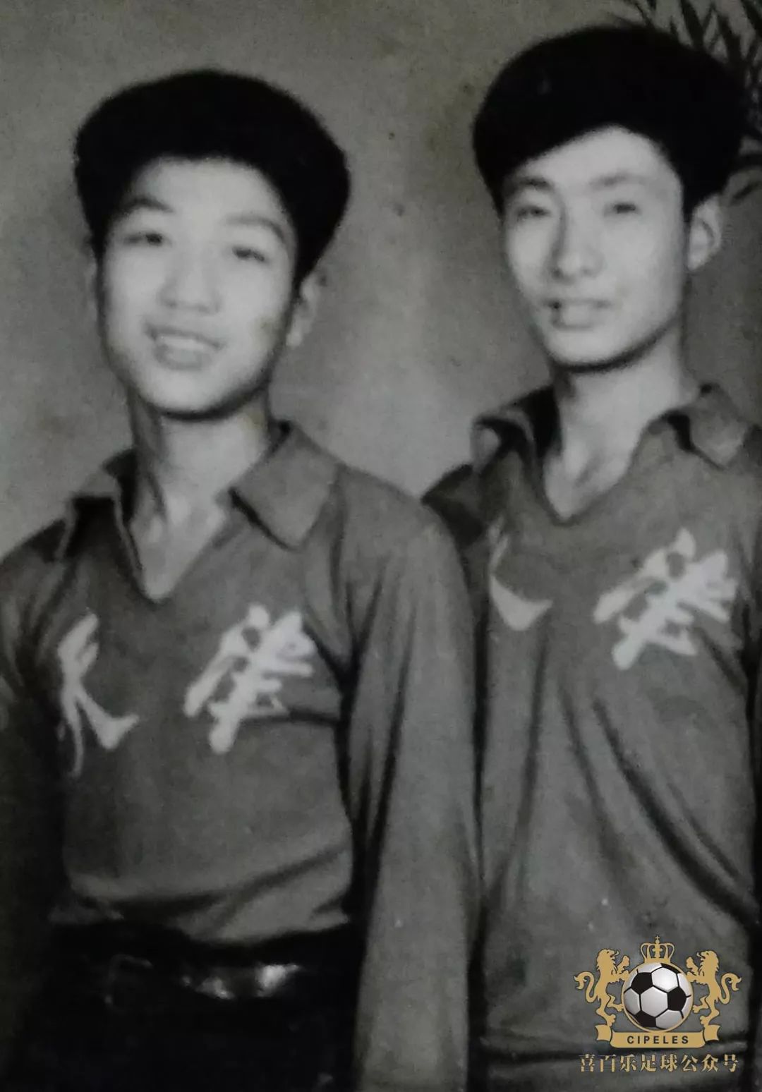 津门足坛双百颂张洪峰,天津足球王建华