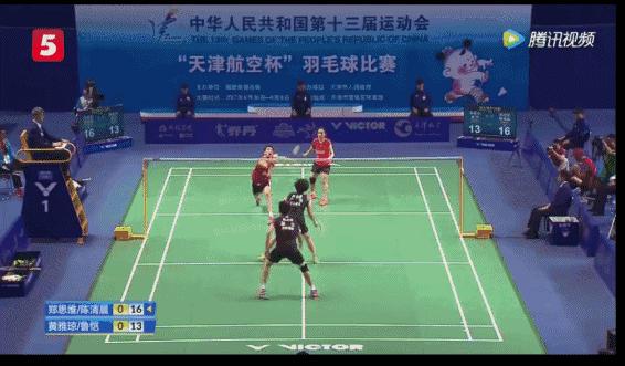 羽毛球的发球正确方法与技巧,羽毛球最新发球规则讲解