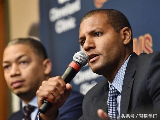 求真务实加压奋进,求真务实脚踏实地的实干精神