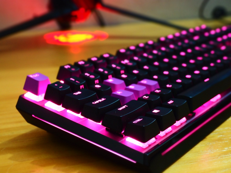 澶у巶鏃犵嚎rgb閿洏,閰峰喎mk750鏈烘閿洏