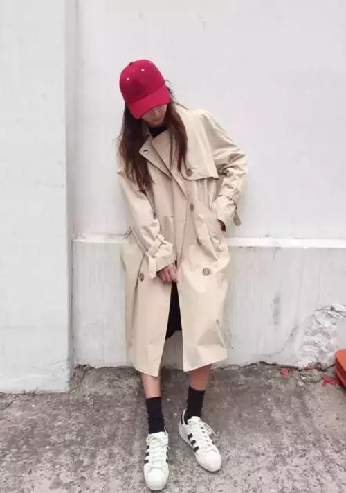 superstar璇炵敓,鍑洪亾澶氬勾渚濈劧寰堝勾杞荤殑鐖辫眴