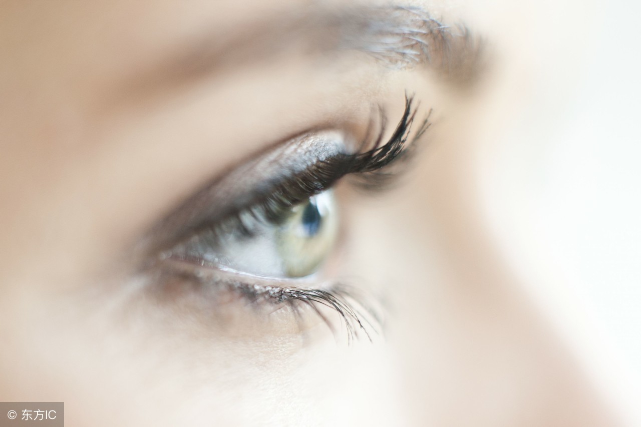 如果你的睫毛不好看,一秒钟让睫毛变长小妙招简单好用