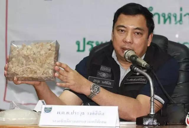 留学生回国免税店优惠政策,日媒曝光免税店坑骗中国游客