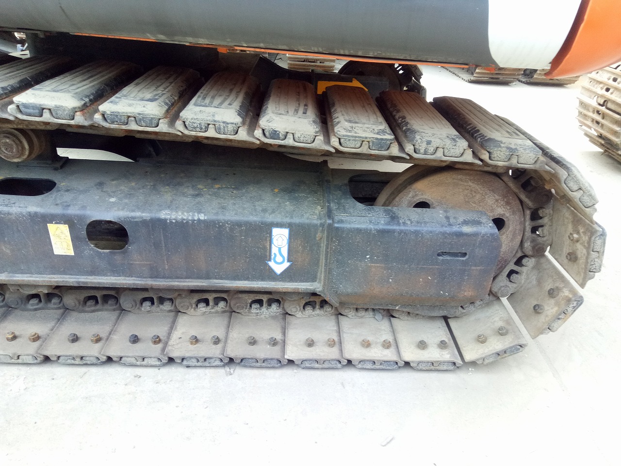 二手日立670挖掘机价格及图片,新款二手日立纯进口挖掘机200型