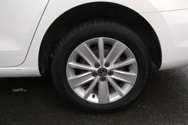 大众捷达2013款1.6都有什么功能,2013款大众捷达1.6l自动舒适