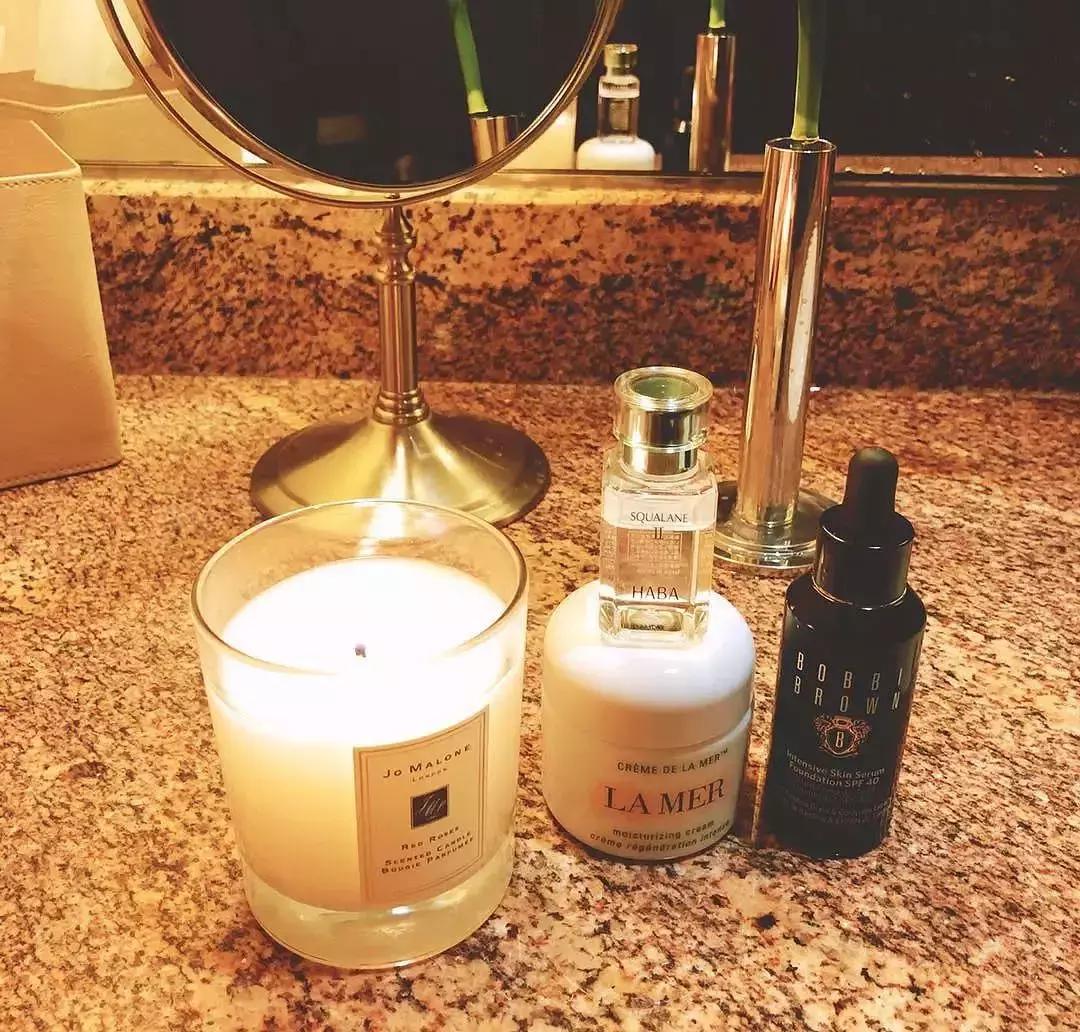 香奈儿粉底液和阿玛尼哪个好用,香奈儿山茶花粉底液和阿玛尼大师