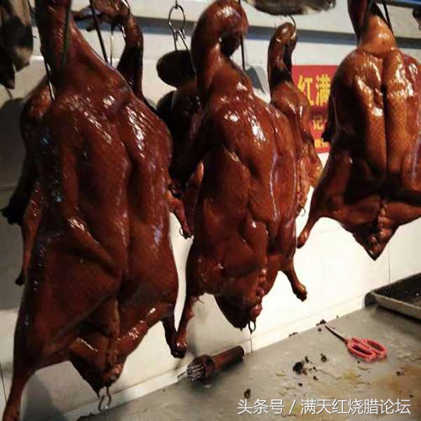 脆皮鸭制作方法一次做好能用几次,正宗的脆皮烧鸭技术配方