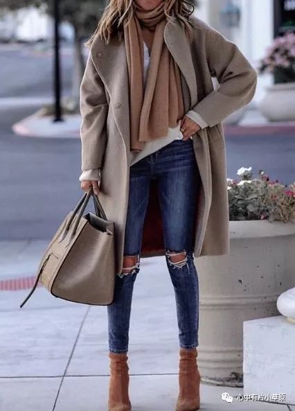 是时候买一个Celine包包了！