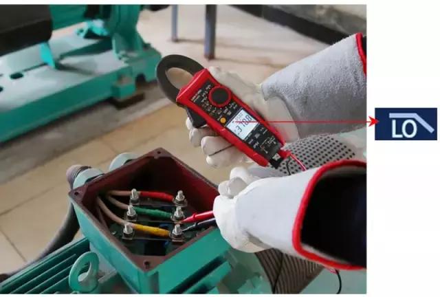 数字钳形表测量24v怎么用,数字钳形表怎么测功率