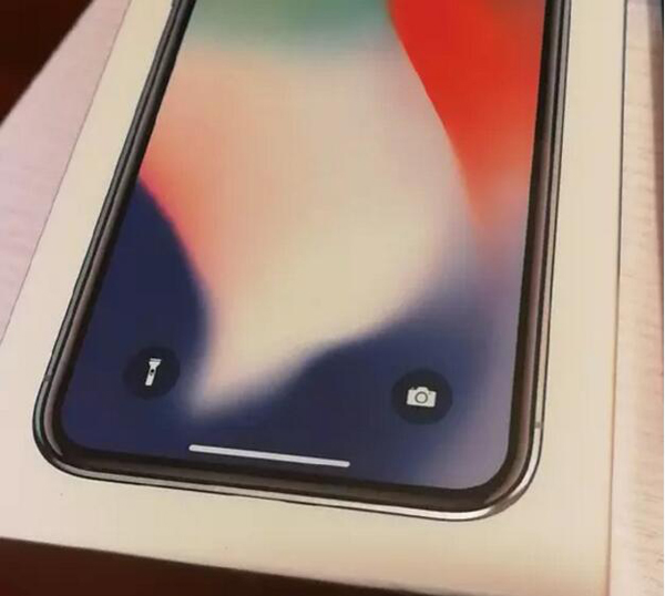 大量年会中奖的iPhoneX流入闲鱼，便宜千元靠谱吗?