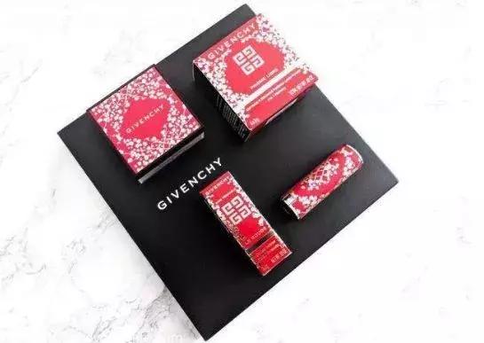 狗年大牌限定视频,国际大牌春节限定款