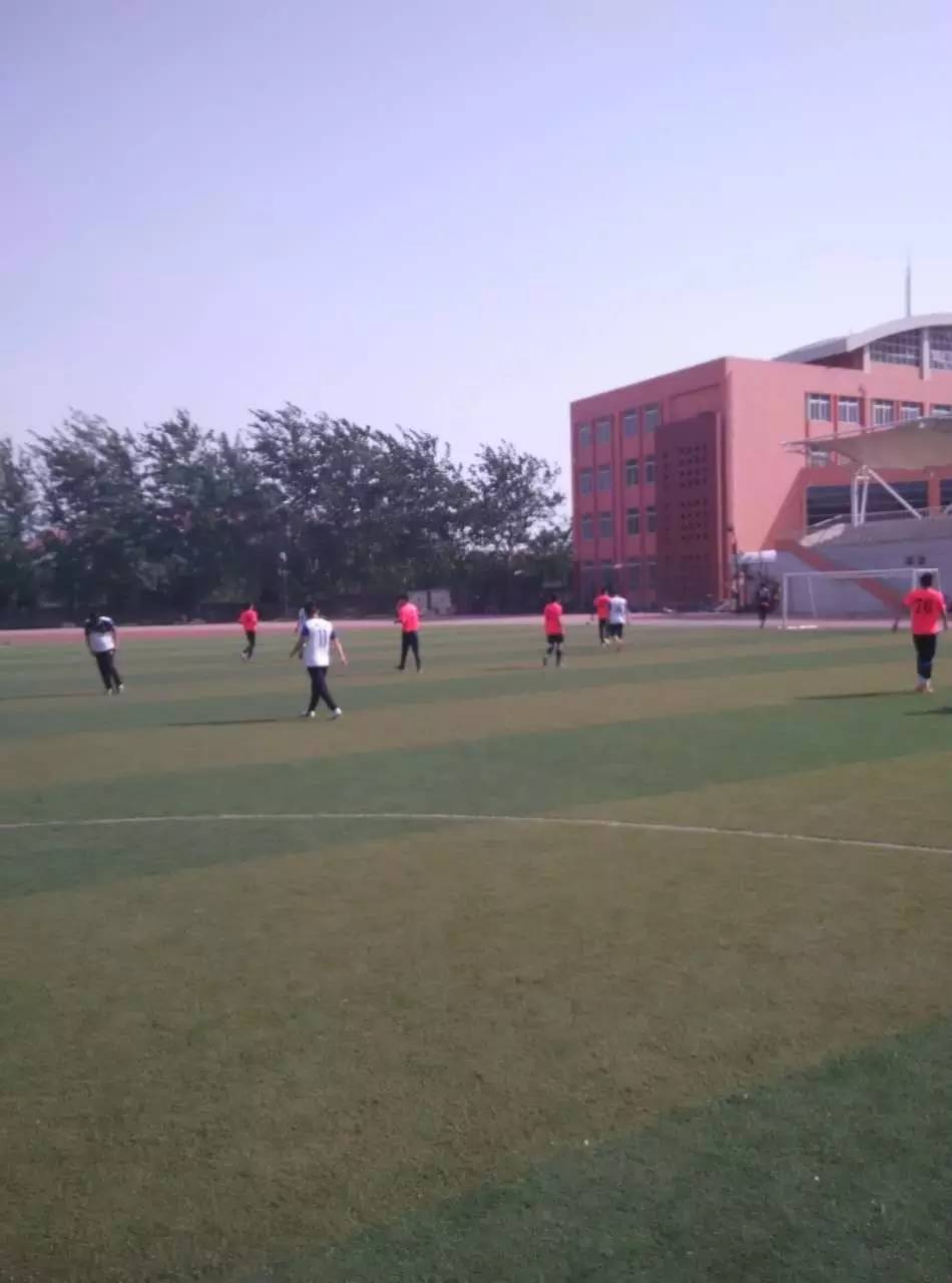 战报主场5-0,战报足球比赛