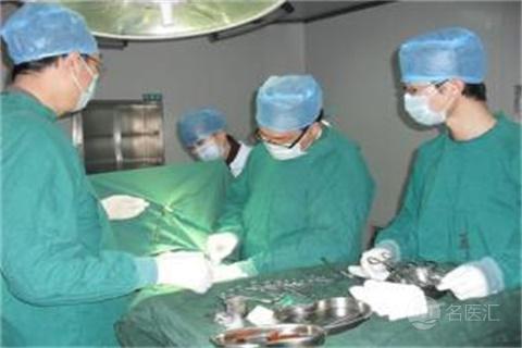 尿道下裂术后漏尿能否自愈,尿道下裂术后拉屎就出尿