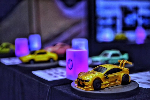 能吃的宝马博物馆2.6米宝马logo蛋糕申请吉尼斯记录