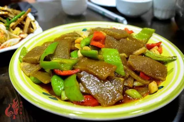 河南过年菜大全,河南过年餐桌菜