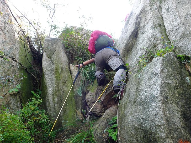 蒙山三十六计之十六：雨潜麻峪环古寺