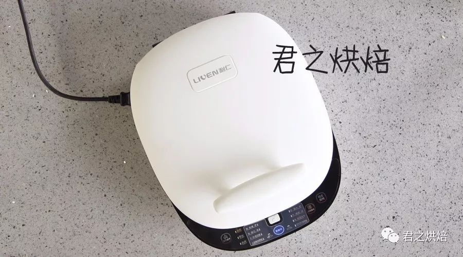 适合老人吃的肉饼的做法,肉饼的最好吃做法