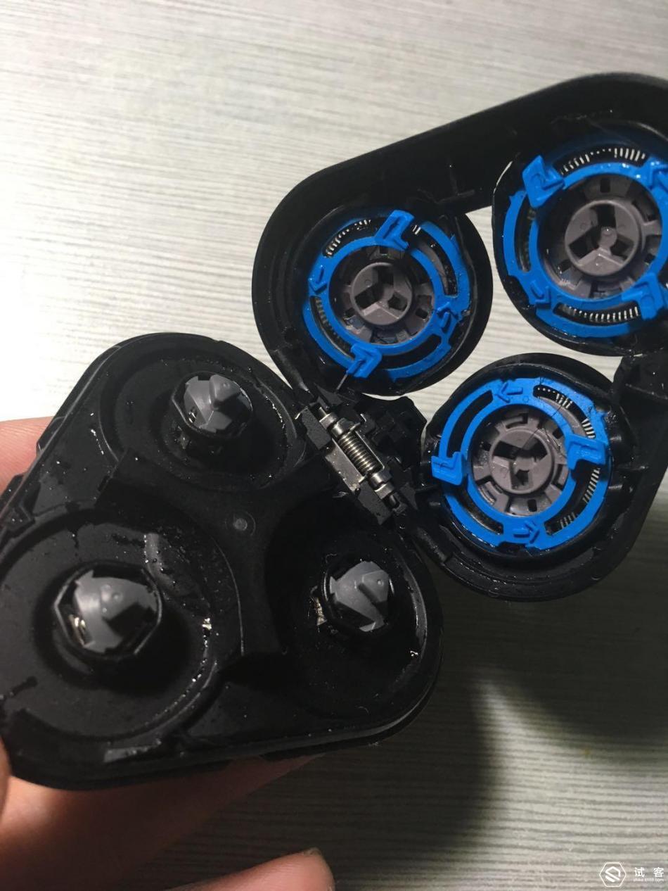 飞利浦剃须刀三头高端,飞利浦剃须刀s5050价格