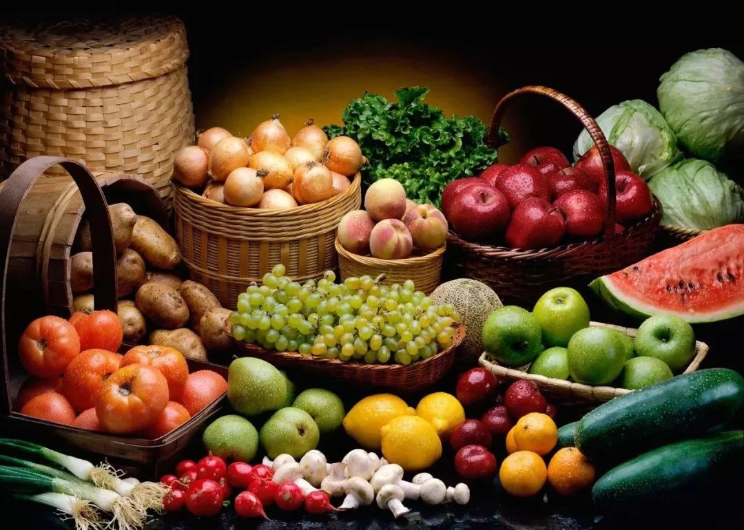 嘘悄悄告诉你作文600个字,嘘告诉你一个秘密翻译