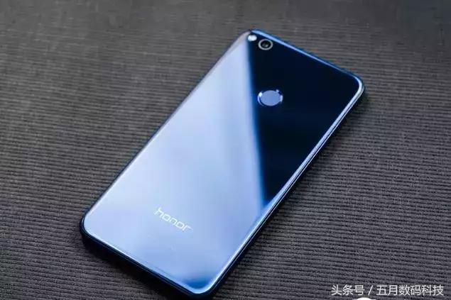 华为历代手机荣耀系列,华为手机荣耀系列最早的