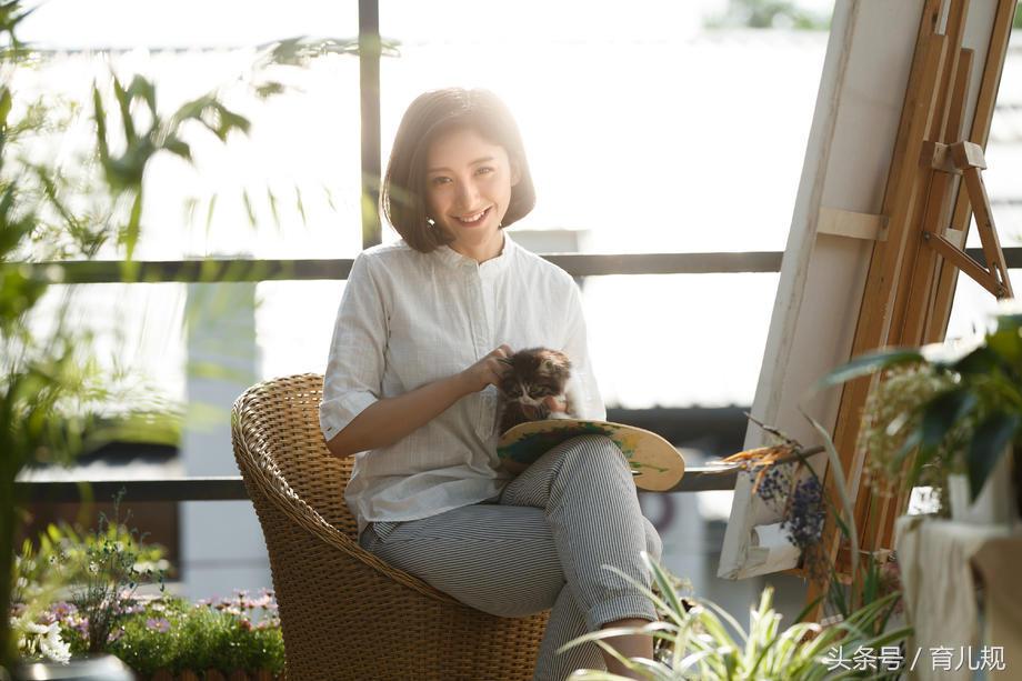 单亲妈妈能养活自己和孩子吗,一位单亲妈妈该怎么才能养活儿女