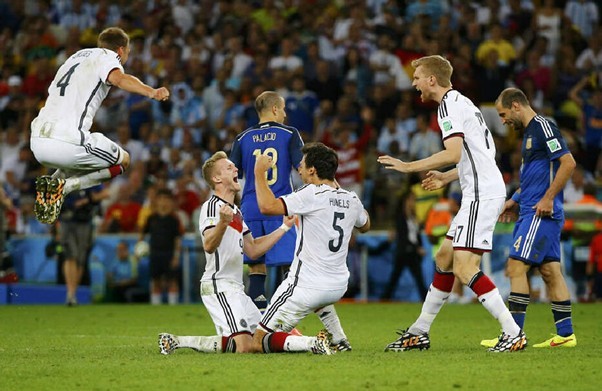 巴西世界杯球鞋大全,世界杯球鞋演变史