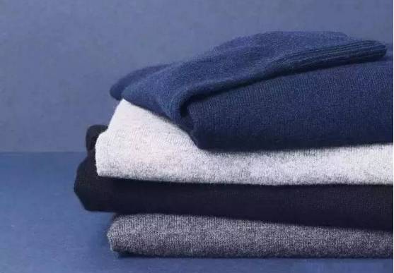 怎样鉴别羊绒被真假,怎么鉴别羊绒大衣的真假