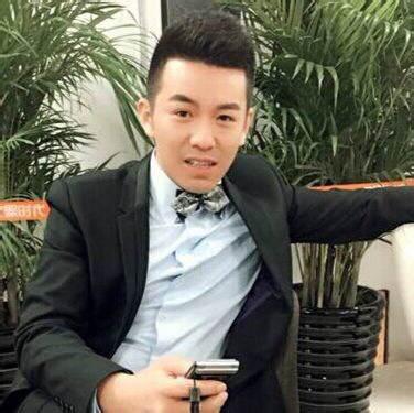 YY5大主播最新收入排名！利哥垫底，阿哲只能排第二！