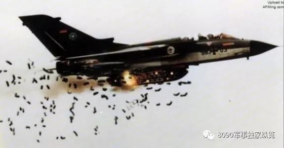 99式主战坦克驾驶室视野,99式主战坦克有多稳