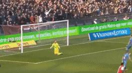 范佩西红牌集锦10-11,范佩西国家队第44粒进球