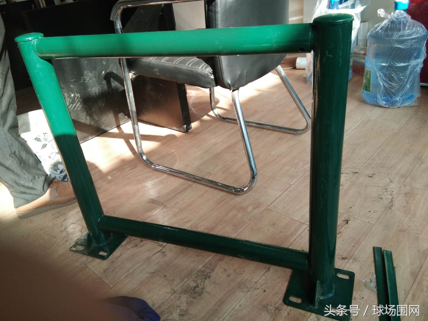 笼式足球场围网高度,笼式足球场围网行业规格