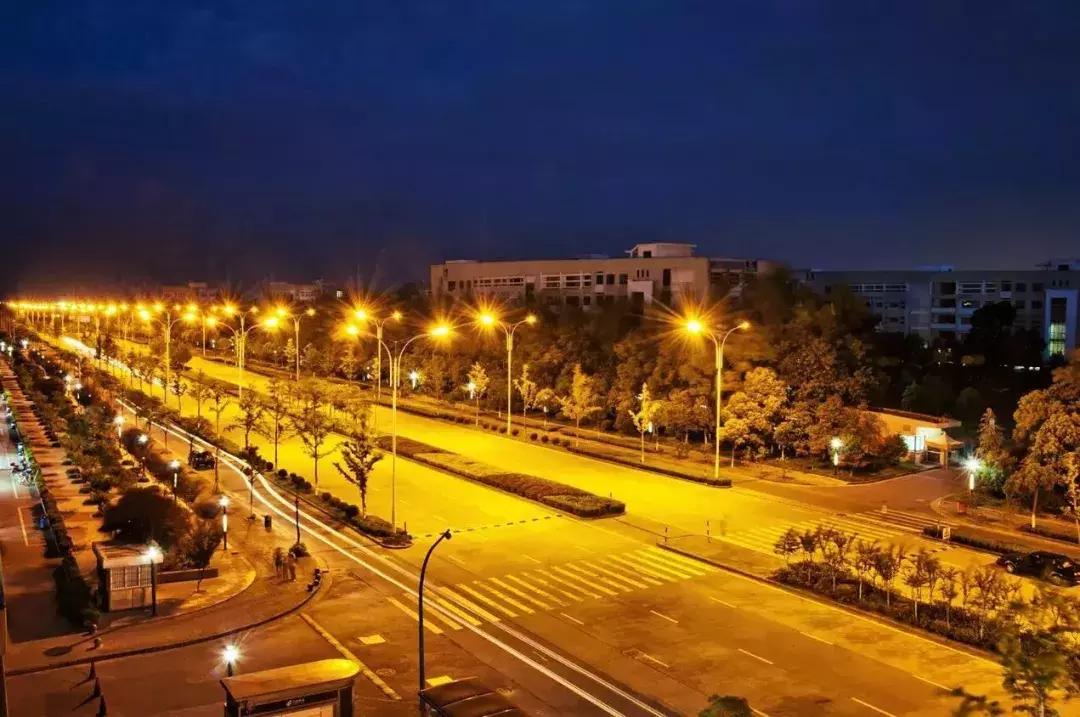 浙江工商大学毕业生就业质量远胜大部分211，可与苏大、东华比肩