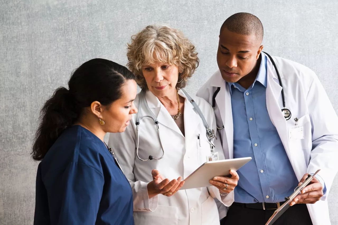 上海疫情全面爆发,大局已定开始扭转乾坤