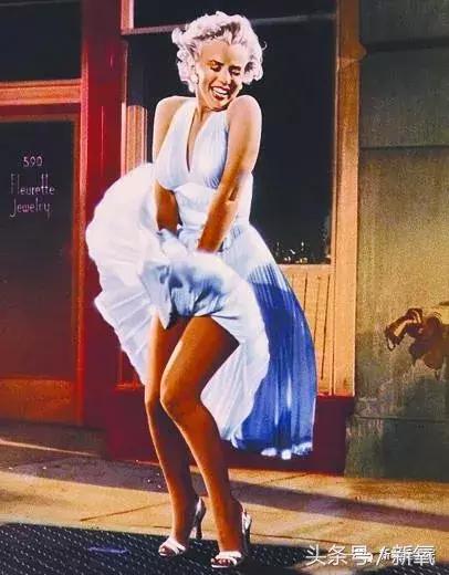 为什么选择赫本而不选梦露,奥黛丽赫本与梦露的人生