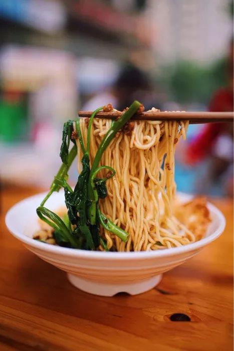 重庆最火的早餐小面,重庆人的早餐从一碗小面开始