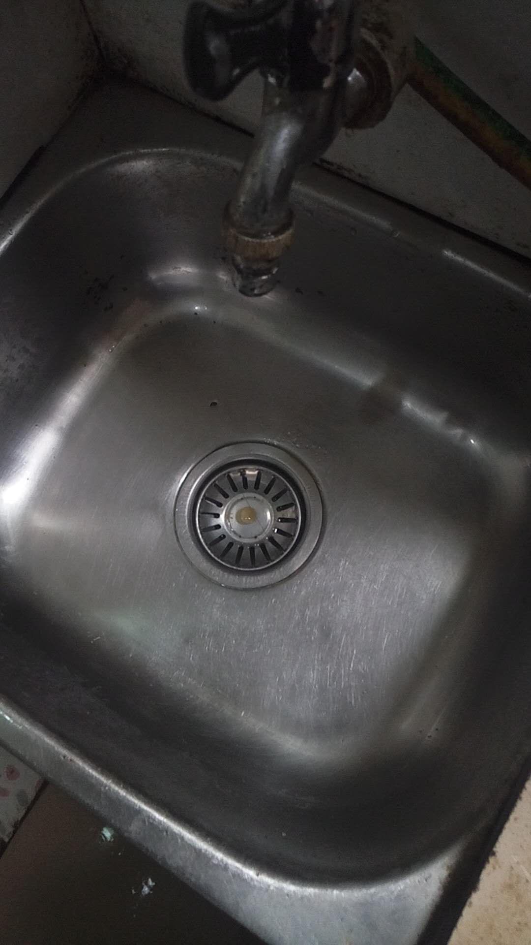 疏通洗菜盆下水道的最有效方法,洗手盆下水道水泥堵塞怎么疏通